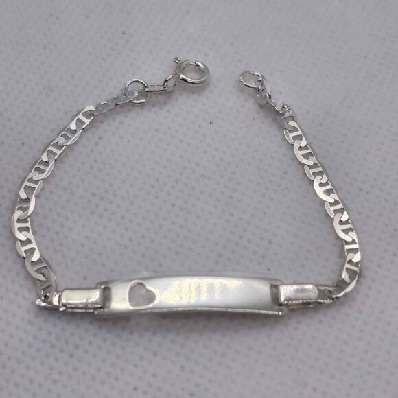 Timeless 925 Sterling Silver Heart Bracelet (NEW) - Picture 3 of 3
